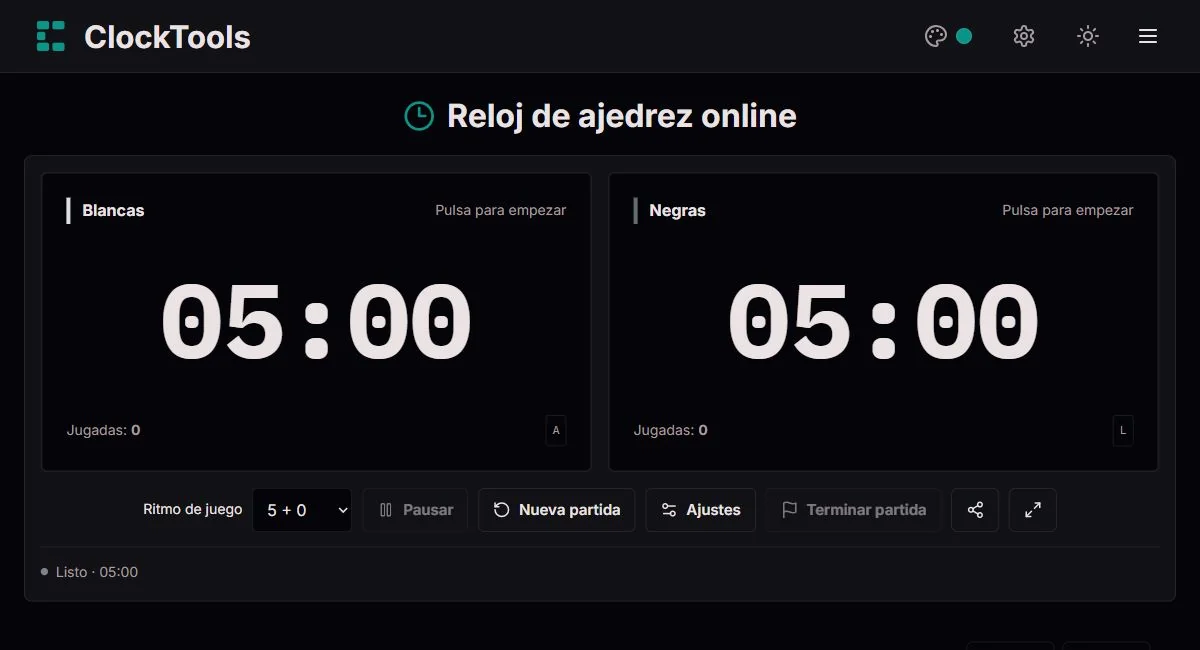 Nuestro reloj de ajedrez con dos pantallas y controles compactos
