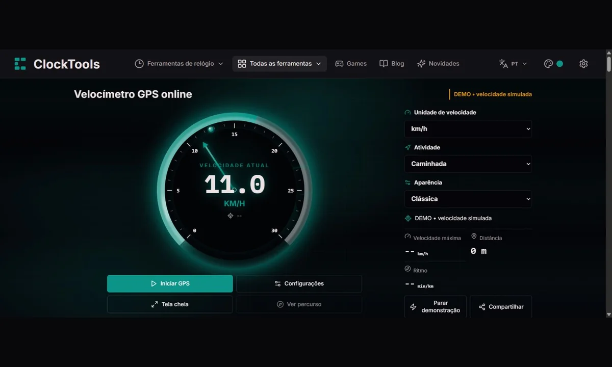 Velocímetro GPS ClockTools com mostrador clássico, perfil de caminhada e demonstração simulada identificada.